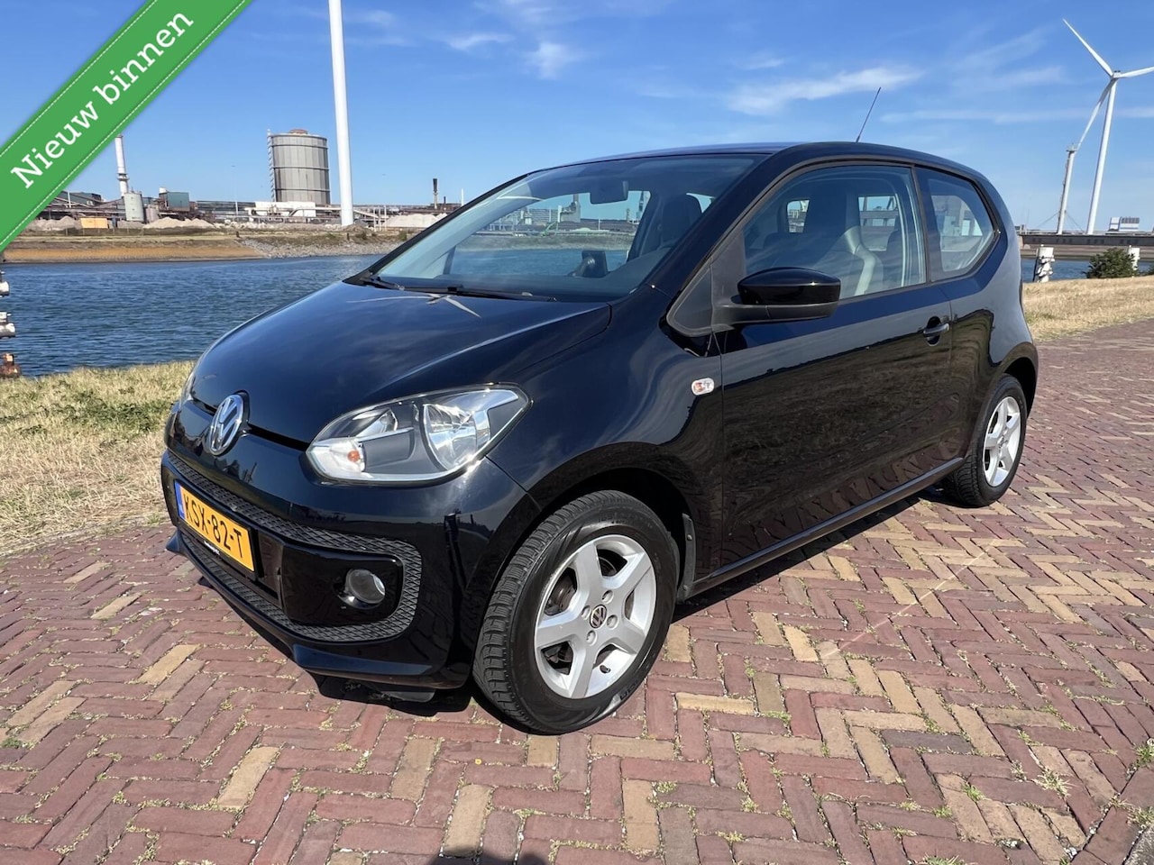 Volkswagen Up! - 1.0 high up! AIRCO|NAVIGATIE|ST.VERW|NW APK - AutoWereld.nl