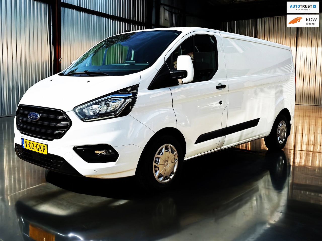 Ford Transit Custom - 320 2.0 TDCI L2H2 Trend automaat_Carplay_Clima_Cruise - AutoWereld.nl
