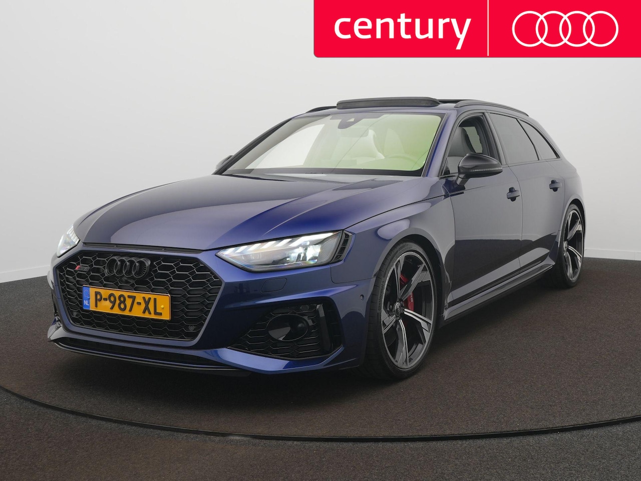Audi RS4 - Avant 2.9 TFSi Quattro 450PK | Panodak | B&O | 360 Camera | Massage | Elek. Trekhaak - AutoWereld.nl