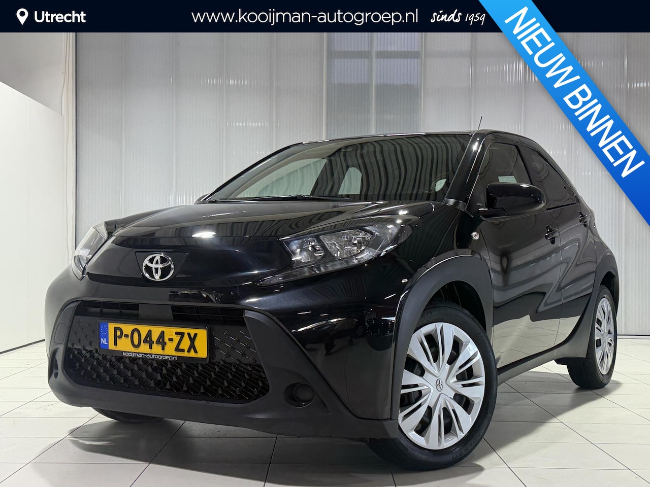 Toyota Aygo X - 1.0 VVT-i S-CVT Play BTW auto, Orgineel Nederlandse auto, Automaat, Camera. Applecarplay/a - AutoWereld.nl