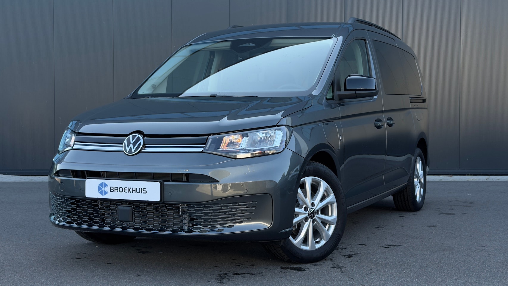 Volkswagen Caddy Maxi - Life e-Hybrid | 7 Persoons | Adaptive Cruise Control | Lichtmetaal 17" - AutoWereld.nl