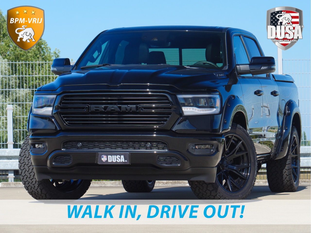 Dodge Ram 1500 - | Laramie Sport | 5.7 V8 | HEMI | 4x4 | Crew Cab Panoramadak | Leder | Uconnect touchscree - AutoWereld.nl