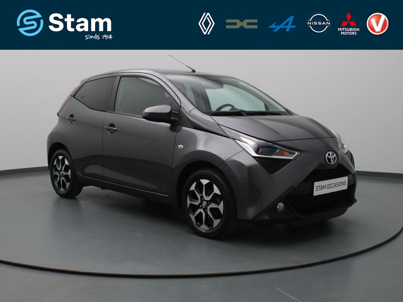 Toyota Aygo - 1.0 VVT-i x-joy Apple Carplay/Android Auto | Climate - AutoWereld.nl