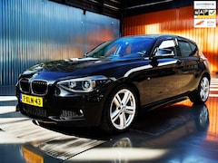 BMW 1-serie - 116i Executive M-Pakket_Leder_Camera_Zeer nette auto