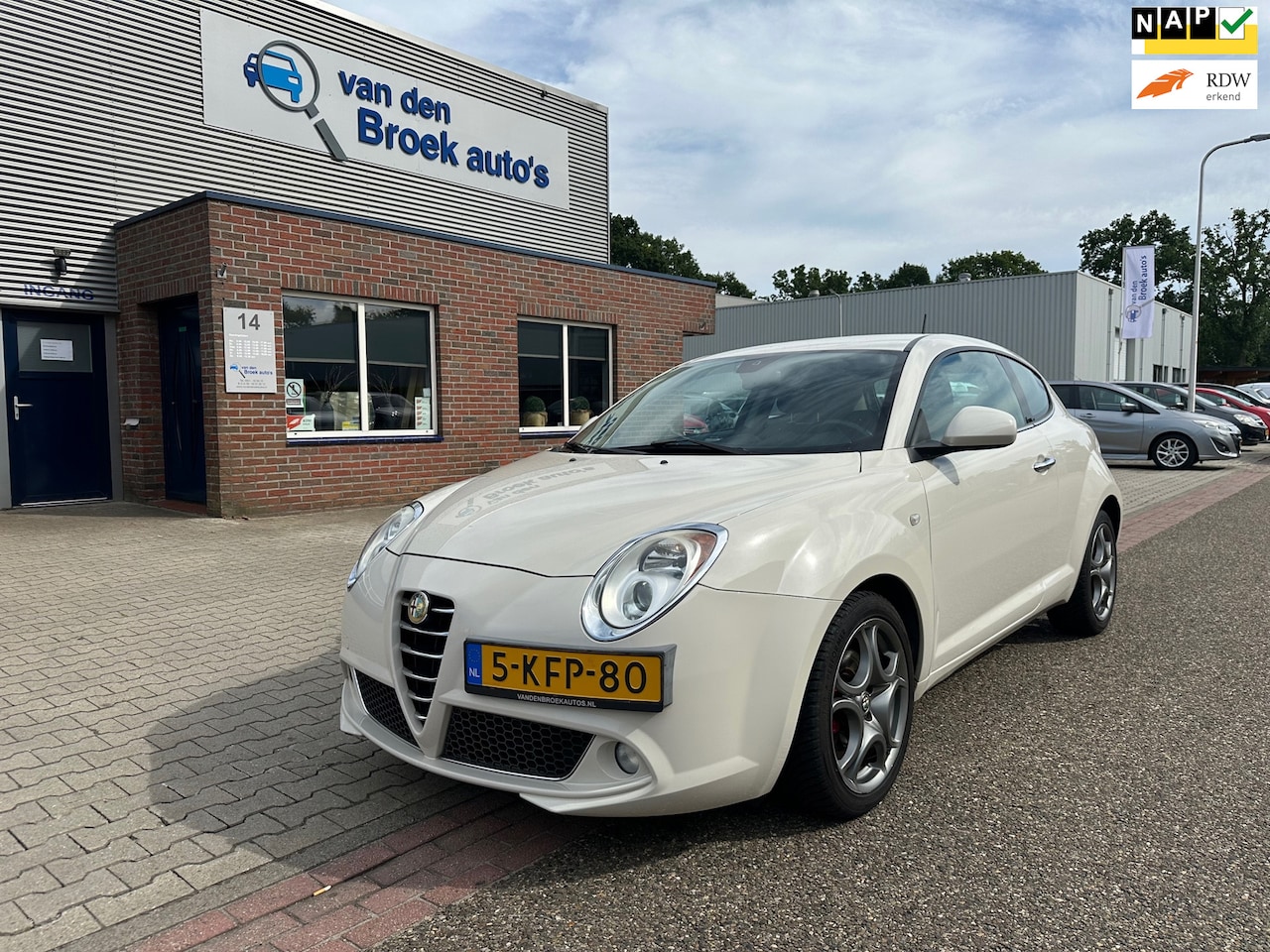Alfa Romeo MiTo - 1.3 JTDm ECO Distinctive 1.3 JTDm ECO Distinctive - AutoWereld.nl