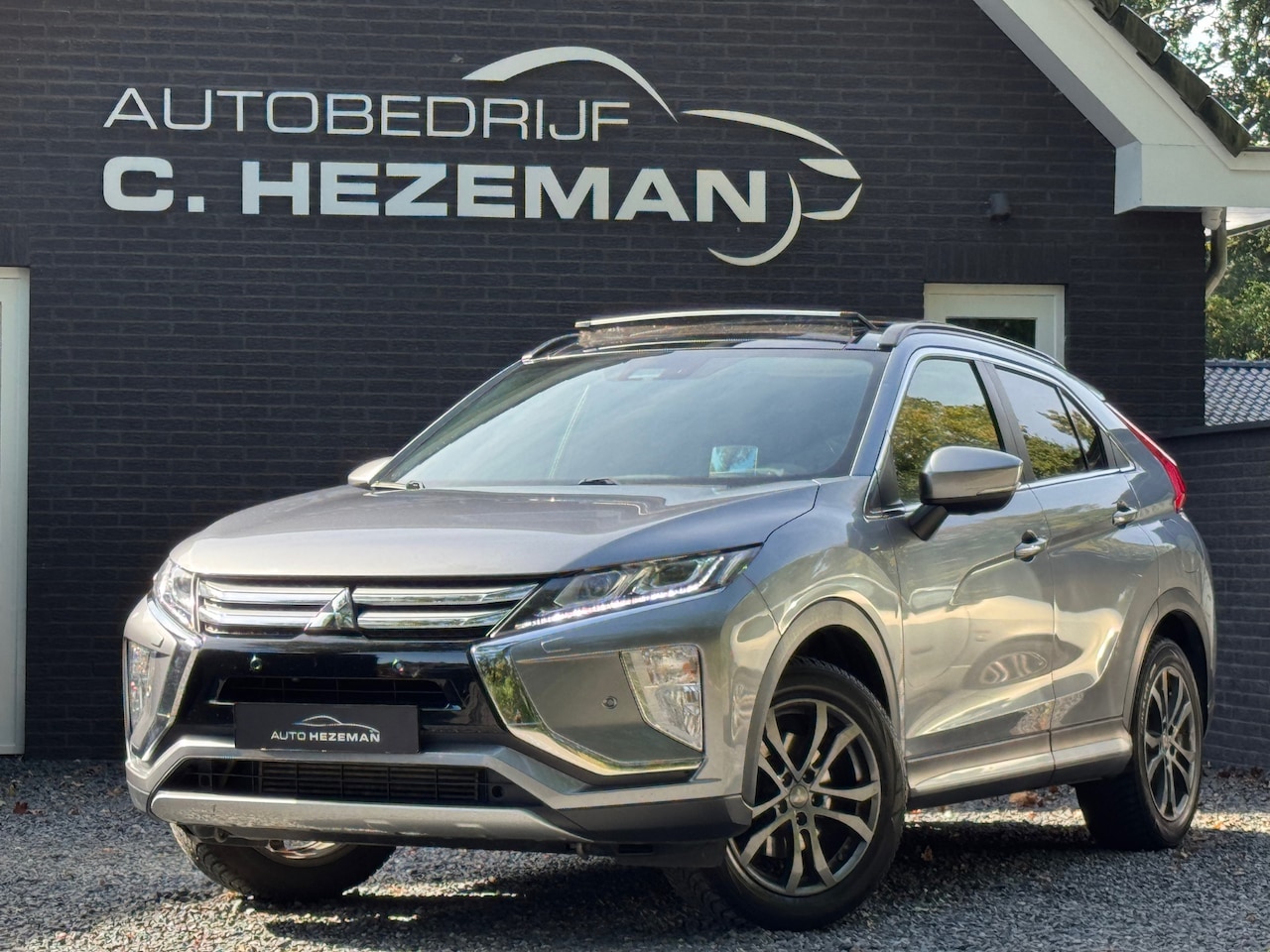 Mitsubishi Eclipse Cross - 1.5 DI-T Instyle 1e eigenaar DealerOH LED PANORAMADAK LEDER 360 Camera HUD - AutoWereld.nl