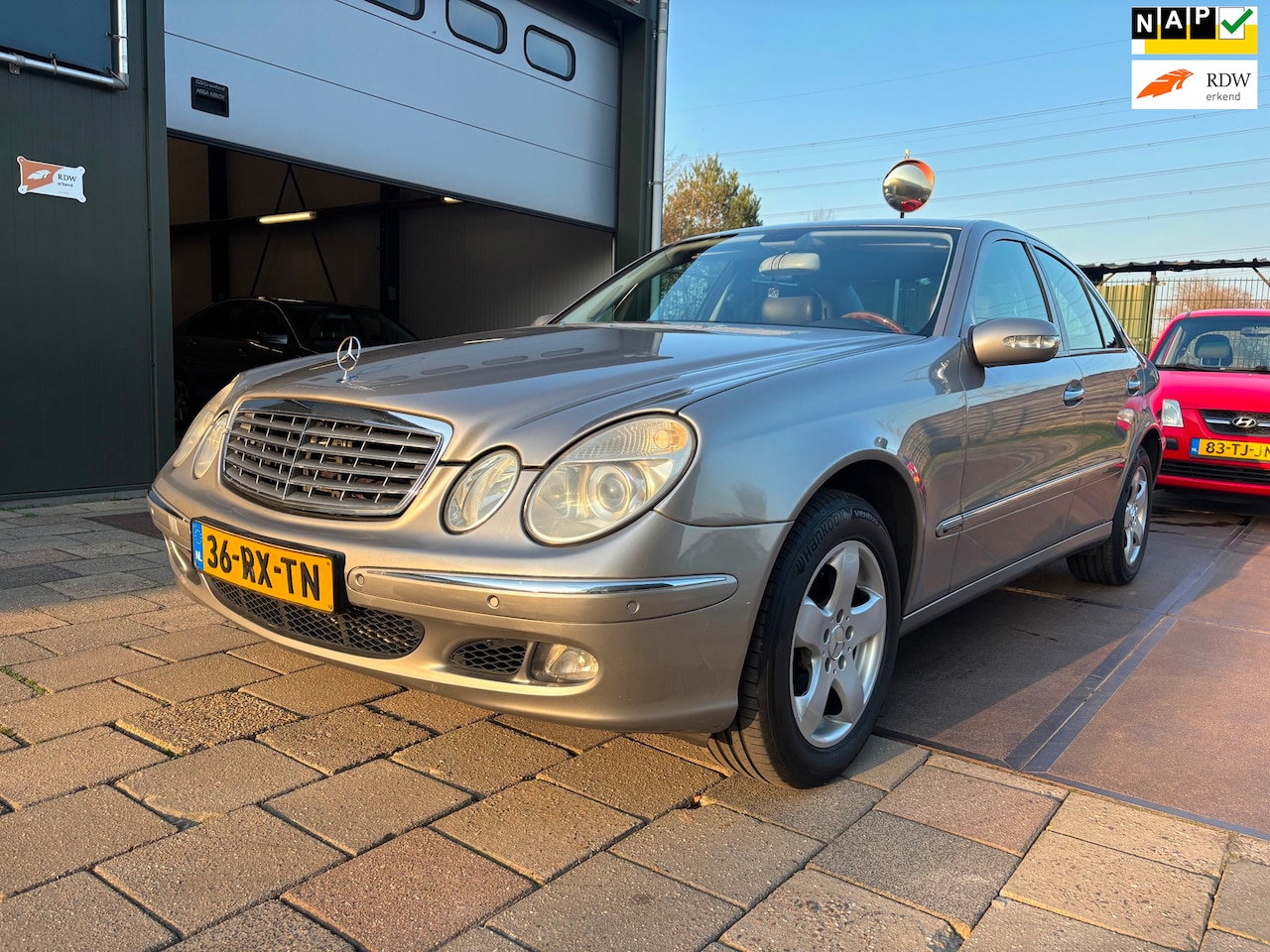 Mercedes-Benz E-klasse - 280 Elegance Aut Leder Org-NL Nette Auto - AutoWereld.nl