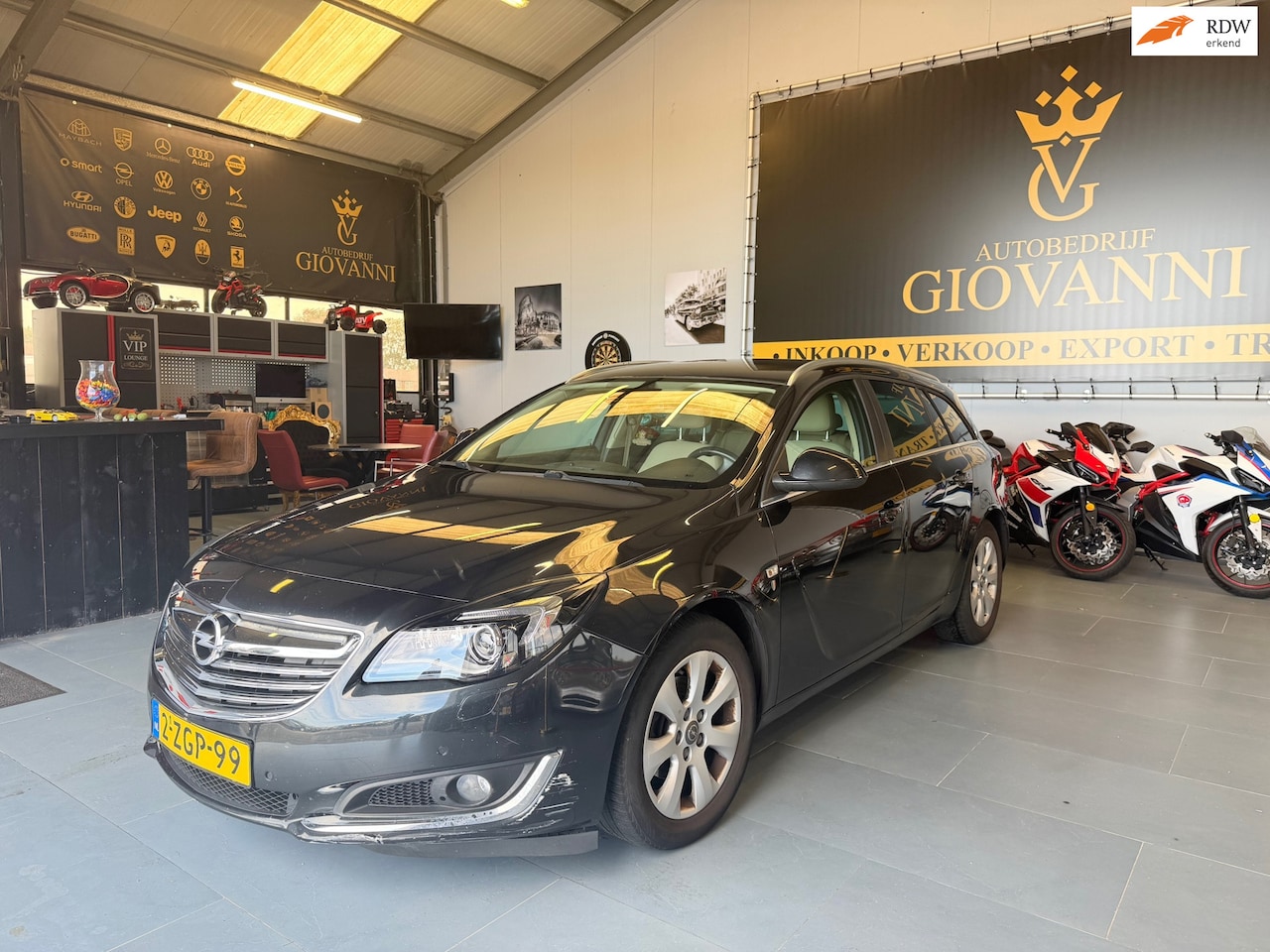 Opel Insignia Sports Tourer - 2.0 CDTI EcoFLEX Business+ inruil mogelijk - AutoWereld.nl