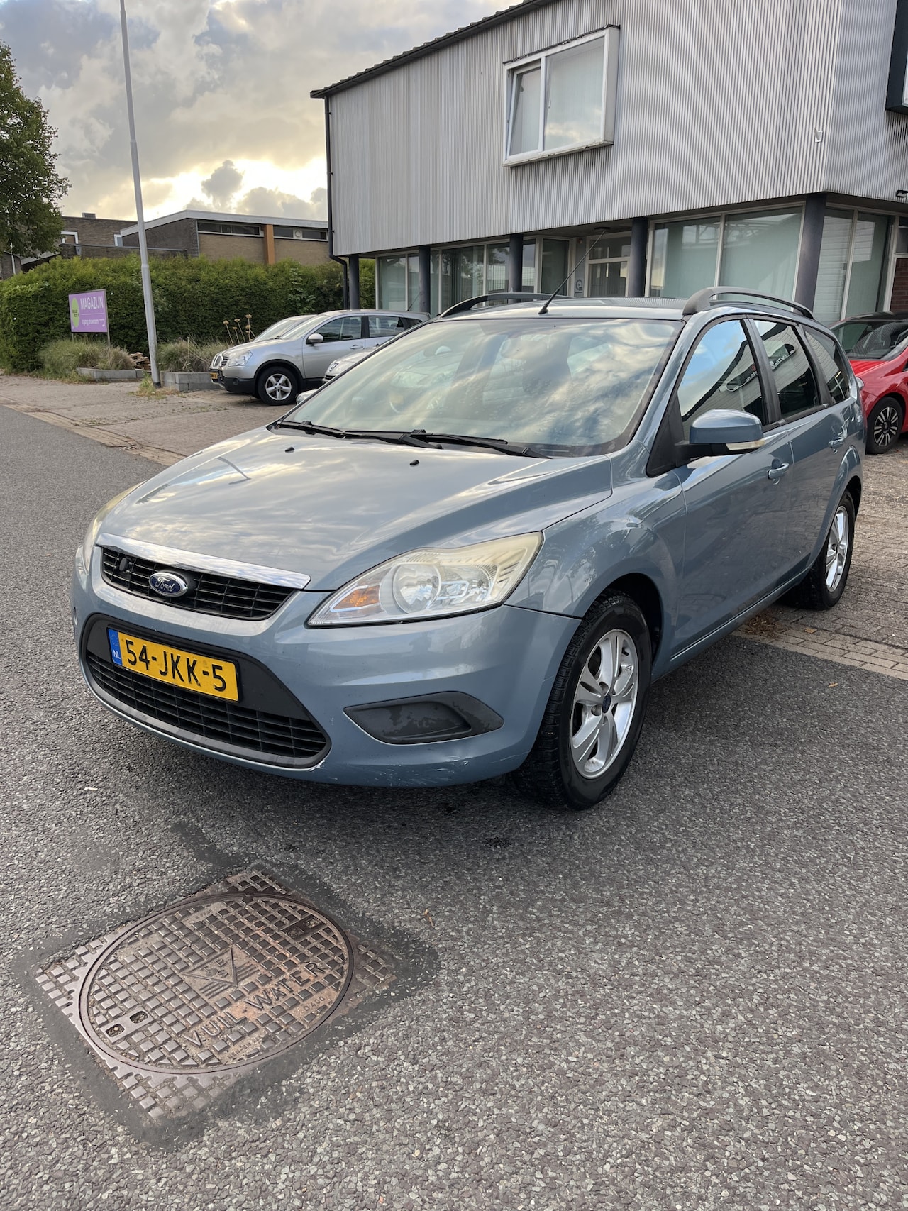 Ford Focus Wagon - 1.8 Trend Flexi Fuel Airco. Nette en goed rijdende Focus. Apk 03-09-2026.Prijs is zo meene - AutoWereld.nl