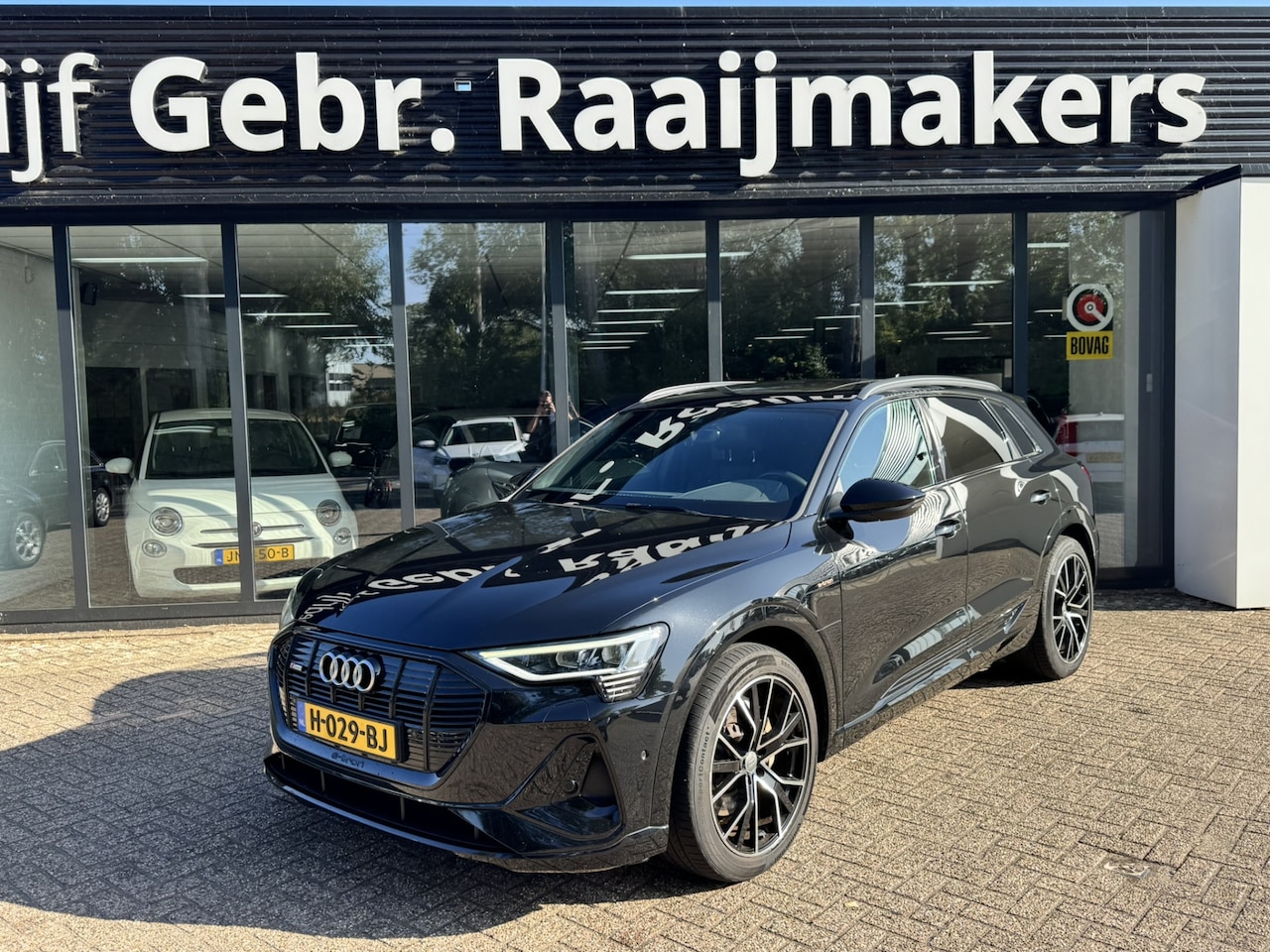 Audi e-tron - e-tron 50 quattro Launch edition Black 71 kWh*87%SOH*Panorama*EXPORTPRIJS* - AutoWereld.nl