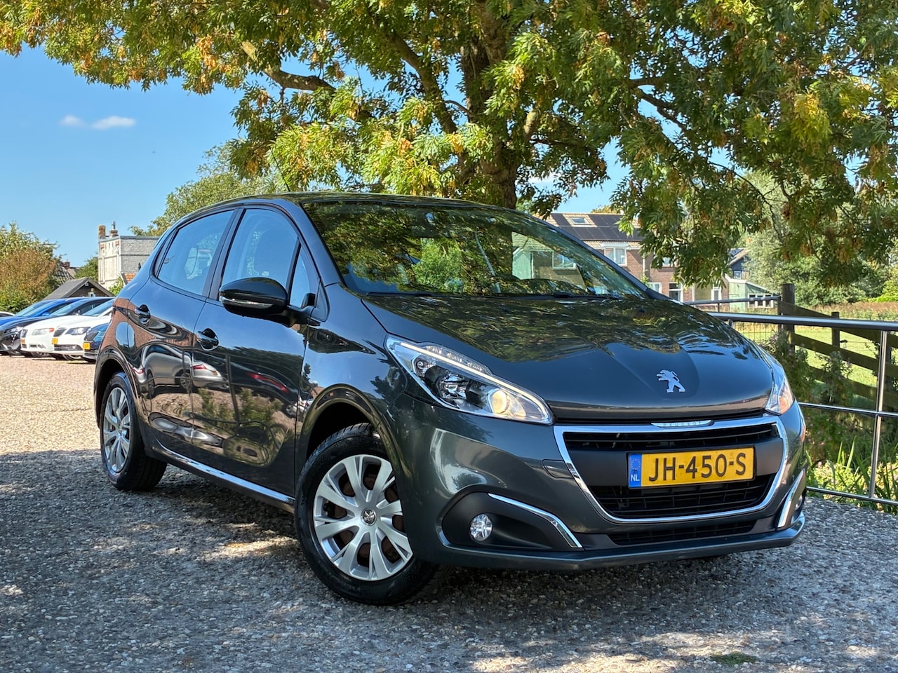Peugeot 208 - 1.2 PureTech Blue Lion | Airco + Navi nu €5.975,-!! - AutoWereld.nl