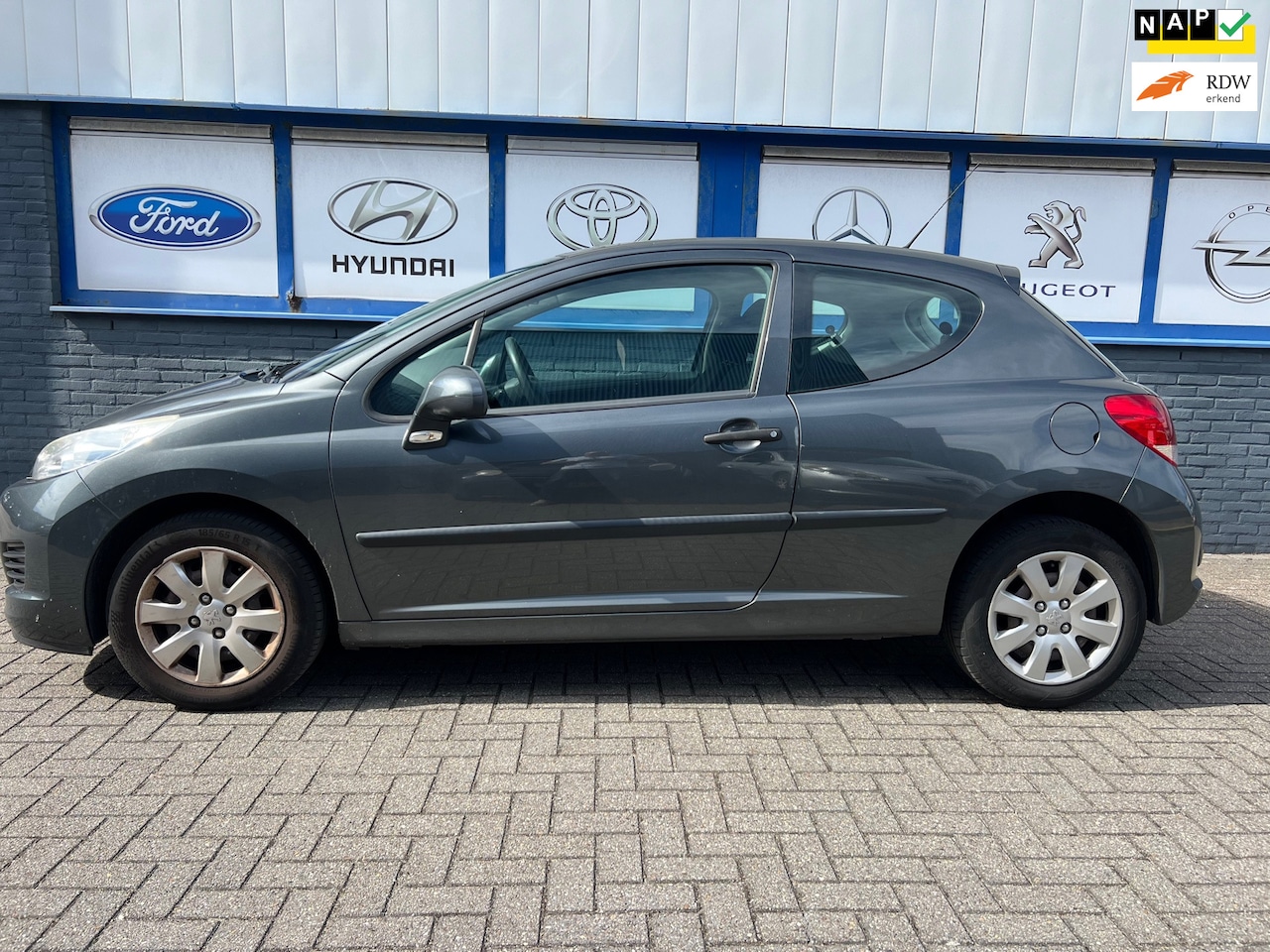 Peugeot 207 - 1.4 XR 2011 114000km NWE.APK 2850EU - AutoWereld.nl