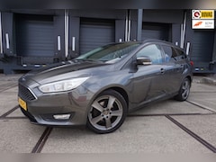 Ford Focus Wagon - 1.0 Titanium