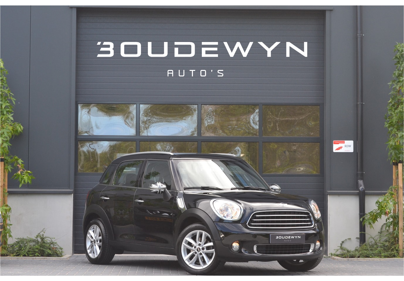 MINI Countryman - 1.6 Cooper Business Line NAP | Automaat | Stoelverwarming | Leer | Cruise Control - AutoWereld.nl