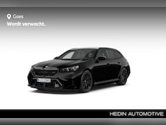 BMW 5-serie Touring - M5 Jerez Black Metallic | M Carbon-keramische remmen | Panoramadak | Driving Assistant Pro
