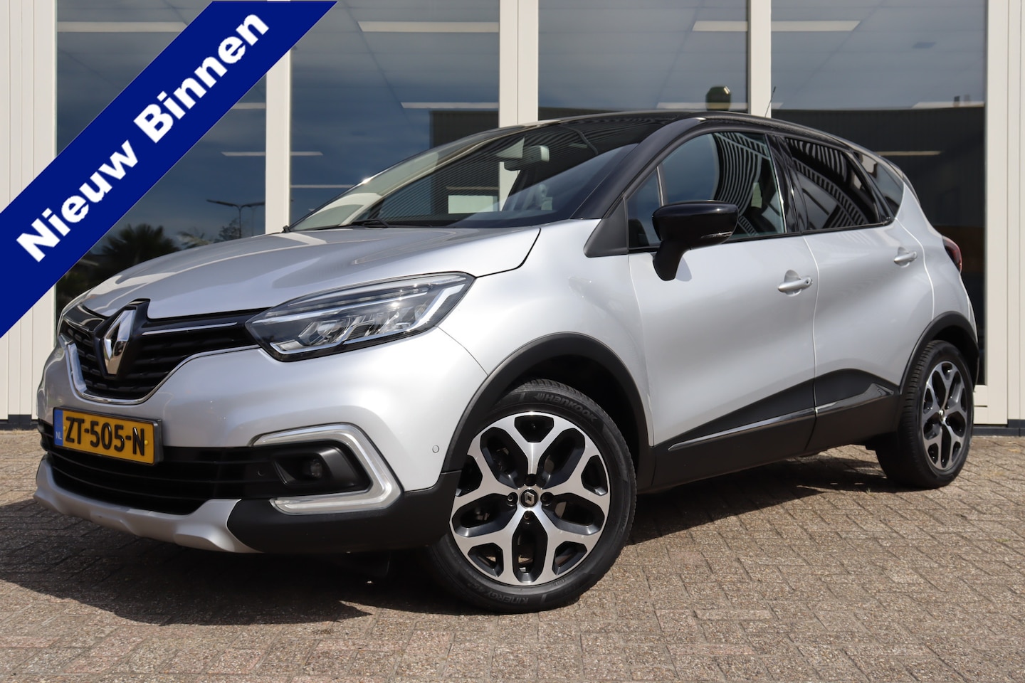 Renault Captur - 1.3 TCe Version S 1.3 TCe Version S, Automaat, Climate, Cruise, Camera A, Dealer Onderhouden, PDC V+A, Pano, - AutoWereld.nl