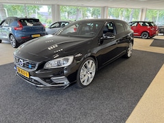 Volvo V60 - 2.0 T6 AWD Polestar Een kanon van een auto van een liefhebber voor een liefhebber