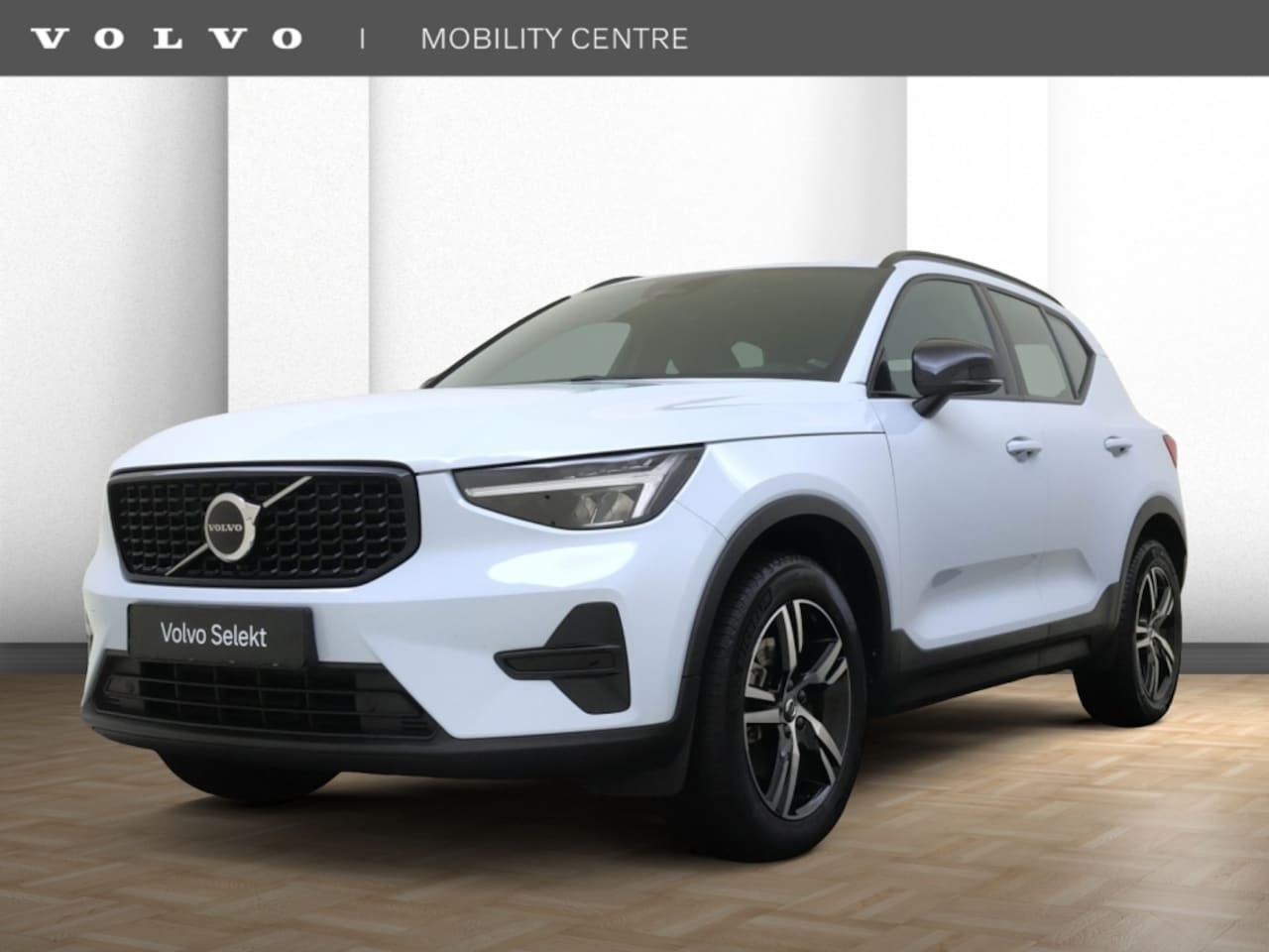 Volvo XC40 - B4 Plus Dark | Trekhaak | Dodehoekdetectie | Harman/Kardon | - AutoWereld.nl