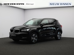 Volvo XC40 - 1.5 T3 / Stoel+Stuurverwarming / Apple Carplay / Parkeersensoren V+A / Getint Glas / 18" W
