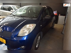 Toyota Yaris - 1.3 VVTi Luna
