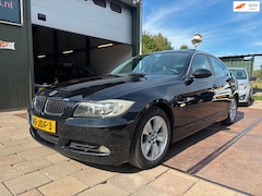 BMW 3-serie - 325i Sedan Airco Navigatie