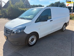 Mercedes-Benz Vito - 111 CDI Lang Bestelauto van het Jaar editie