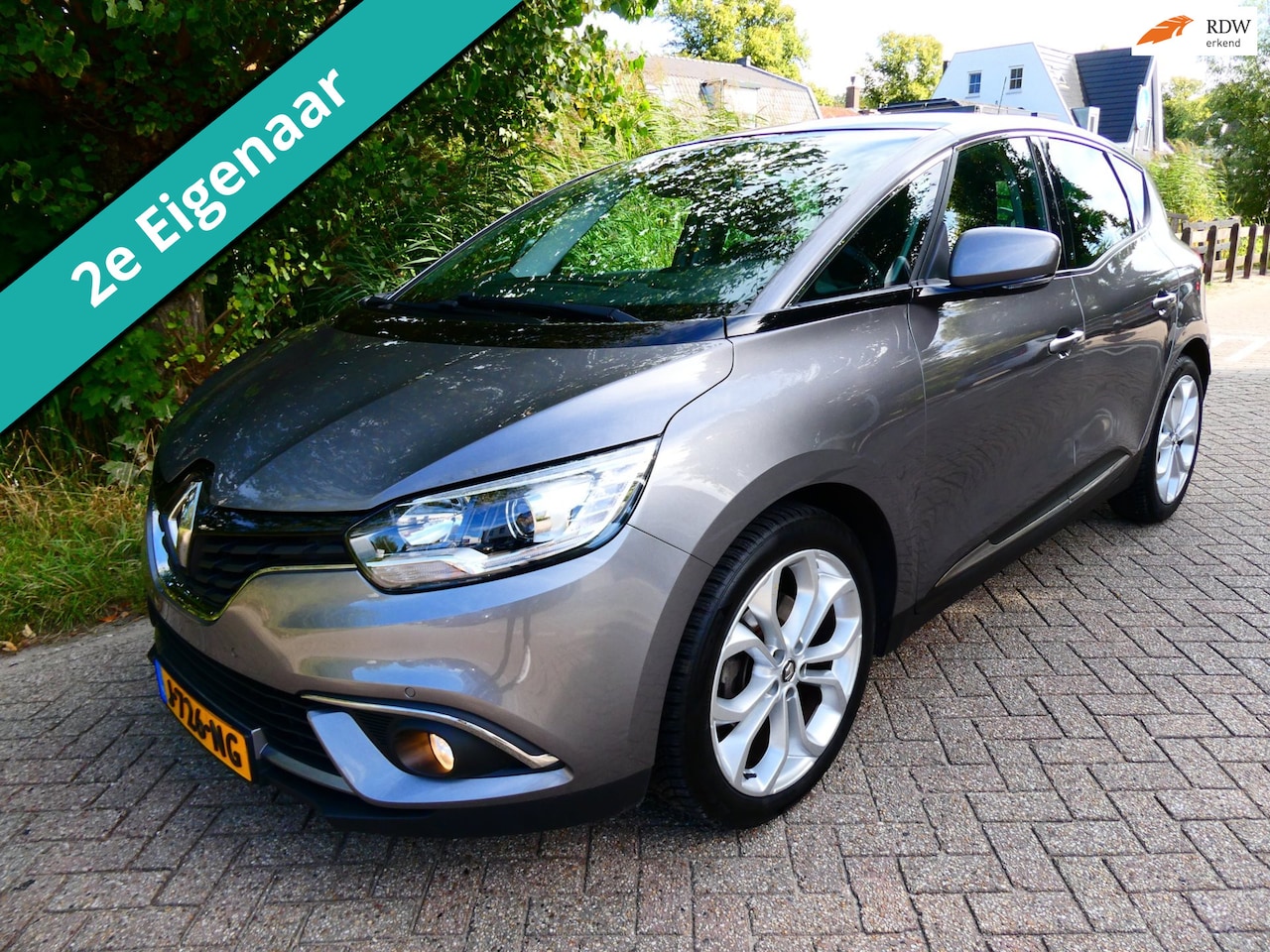 Renault Scénic - 1.3 TCe 2e eig. 104.000 Clima Cruise Navi Trekhaak 1850kg. - AutoWereld.nl