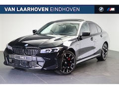 BMW 3-serie - 330e M Sport Automaat / Schuif-kanteldak / Sportstoelen / Comfort Access / Adaptieve LED /