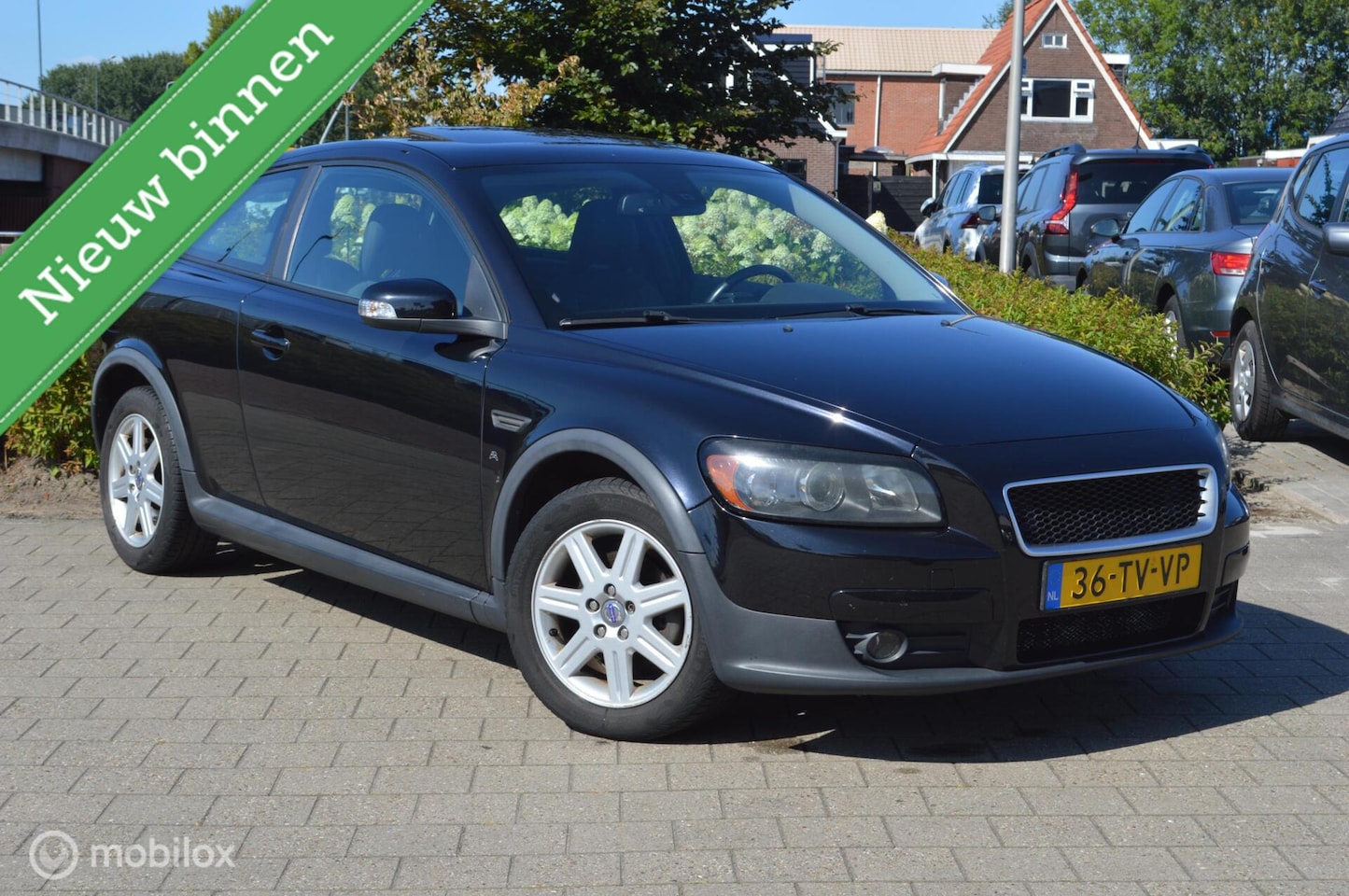 Volvo C30 - 1.8 125pk Momentum | Airco | Trekhaak - AutoWereld.nl