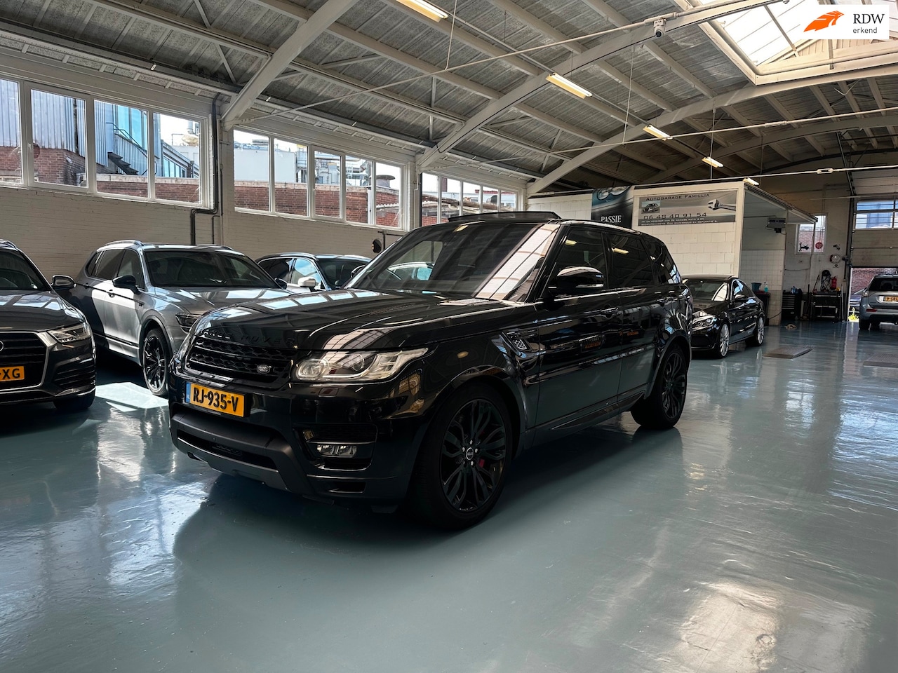 Land Rover Range Rover Sport - 3.0 SDV6 Autobiography Dynamic 3.0 SDV6 Autobiography Dynamic - AutoWereld.nl