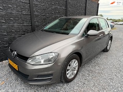Volkswagen Golf - 1.6 TDI Highline , NAVI, PDC, ELCTR RAMEN, Dealer onderhouden