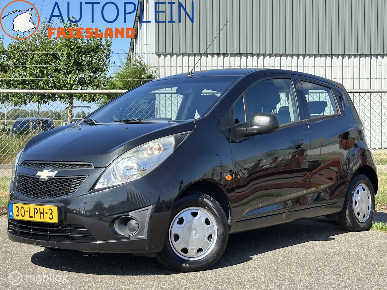 Chevrolet Spark - 1.0 16V LS|APK 6/27|Airco|5DRS - AutoWereld.nl