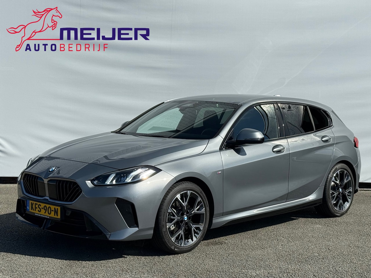 BMW 1-serie - 120 M Sport Design Edition Stoelverwarming | LED | Navigatie | Camera | Clima | Cruise | 1 - AutoWereld.nl