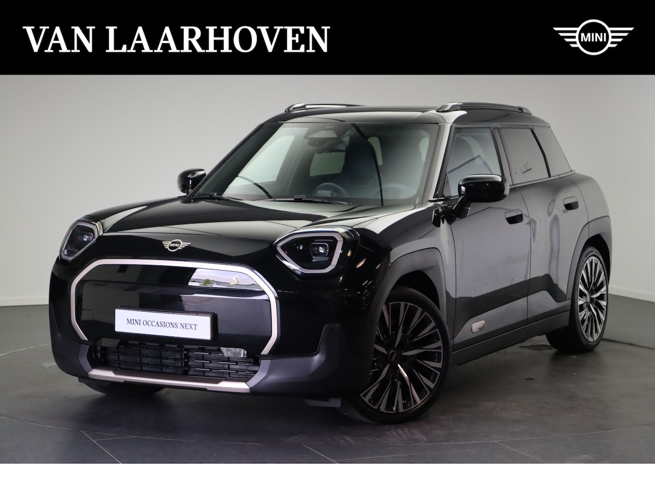 MINI Aceman - SE / Favoured / Pakket M / 19" Eternal Spoke 2-tone - AutoWereld.nl