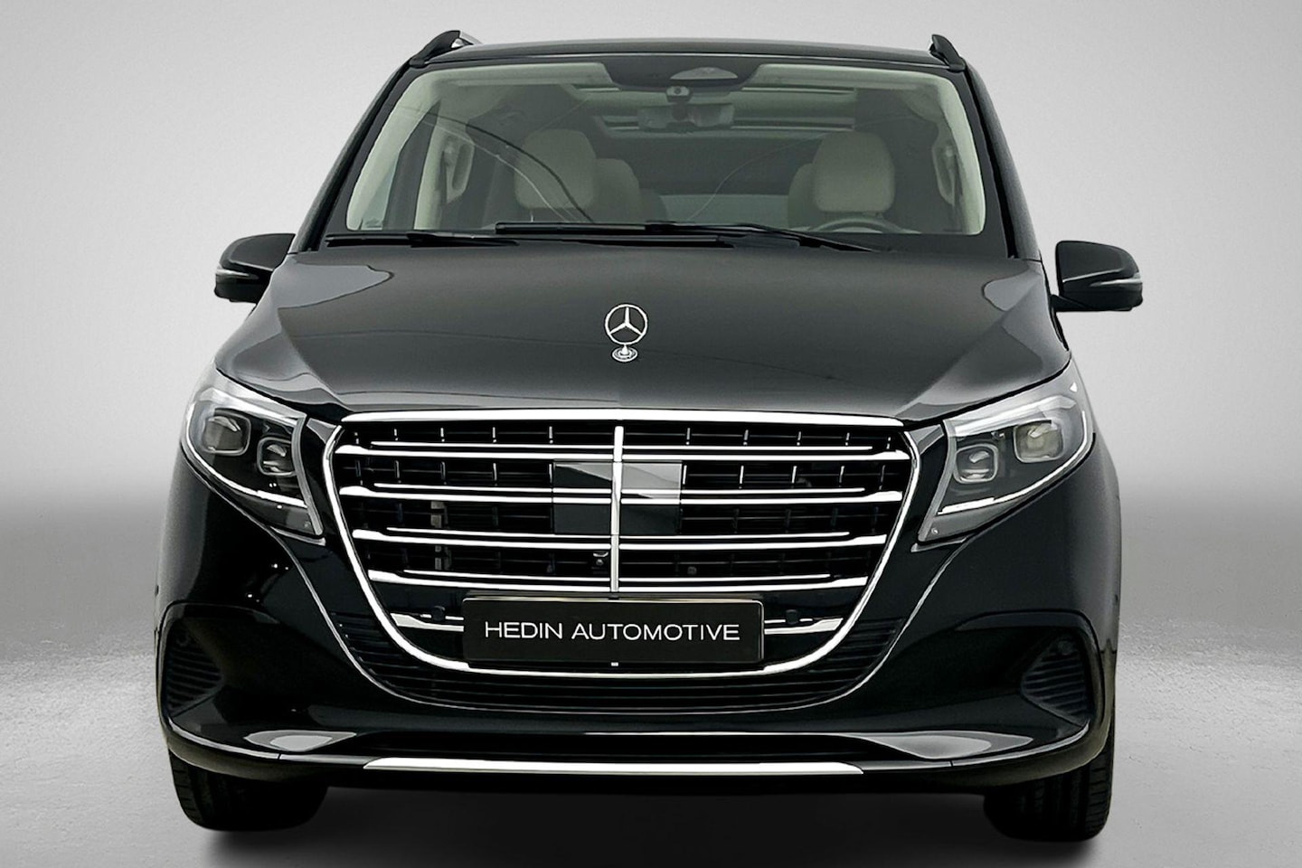 Mercedes-Benz V-klasse - V 300d L2 Automaat 4MATIC Exclusive | AIRMATIC | Panoramadak | BURMESTER | 6-Persoons | Tr - AutoWereld.nl