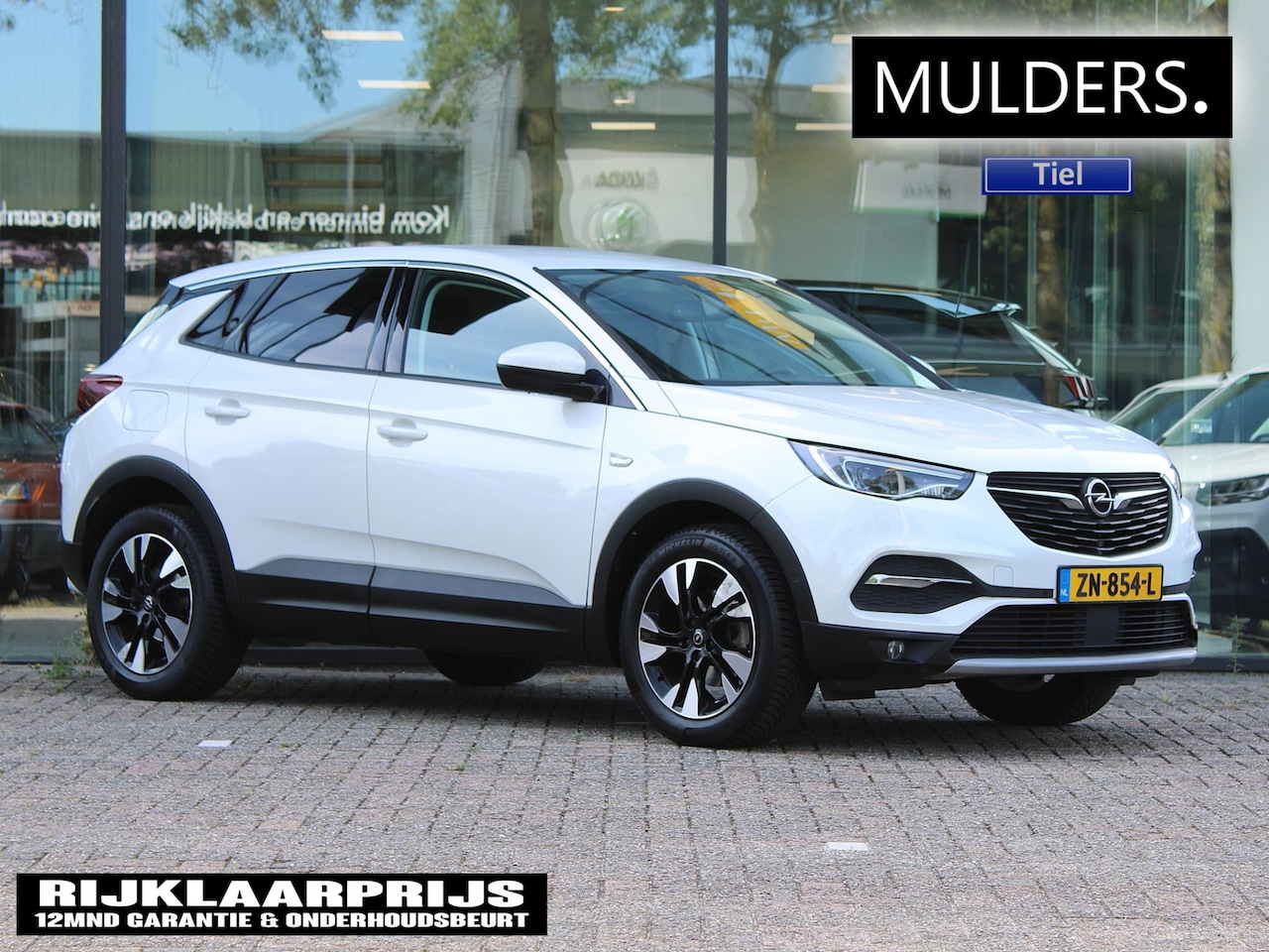 Opel Grandland X - 1.2 Turbo Innovation Automaat | Navi / Leder / Camera - AutoWereld.nl