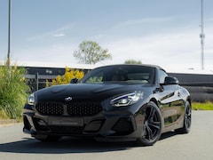 BMW Z4 Roadster - sDrive30i High Executive|M-pakket|Camera|Stuurverw.|Stoelverw.|Memory|Keyless|Dodehoek ass