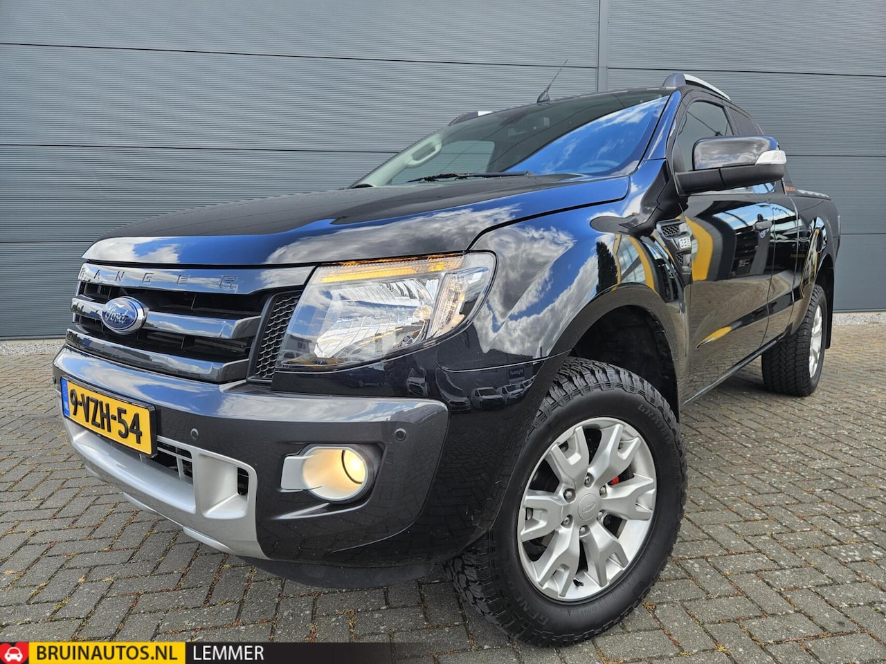 Ford Ranger - 3.2 TDCi Wildtrak Super Cab 3.2 TDCi Wildtrak Super Cab Stoere 4 x 4 - AutoWereld.nl