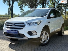 Ford Kuga - 1.5 EcoBoost Trend Ultimate Camera / Navigatie / Cruise Control / Nieuwe Banden