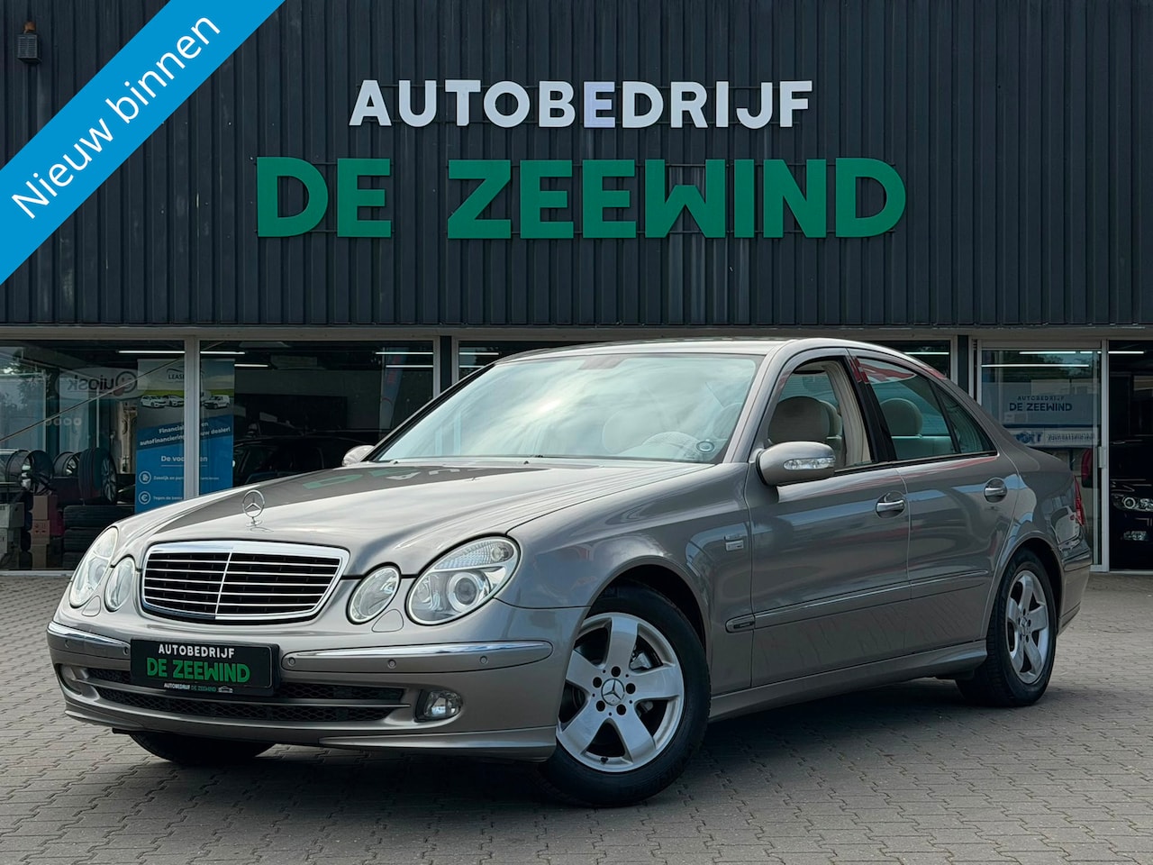 Mercedes-Benz E-klasse - 240 Avantgarde|Origineel NL|Rijklaar - AutoWereld.nl