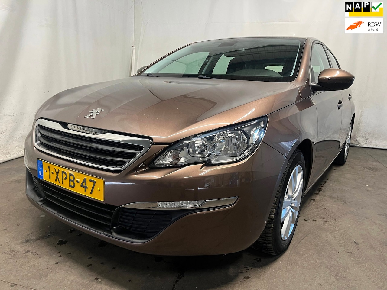 Peugeot 308 - 1.2 PureTech Active - Schade - AutoWereld.nl