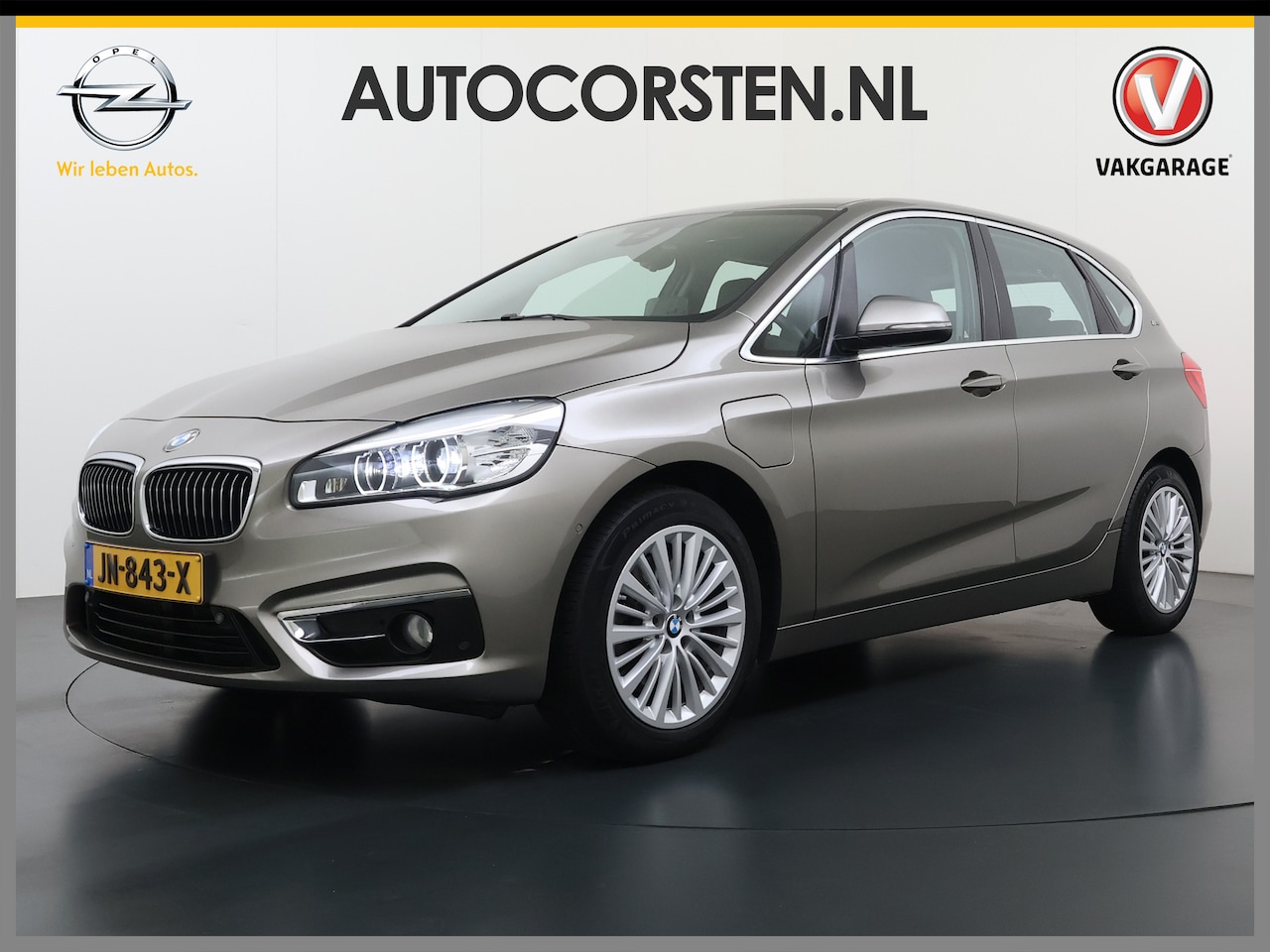 BMW 2-serie Active Tourer - 225xe Hybrid 225PK Aut. Leder+Verwarmd Head-Up Elek.Achterklep Pdc Navi Ecc Centennial Hig - AutoWereld.nl