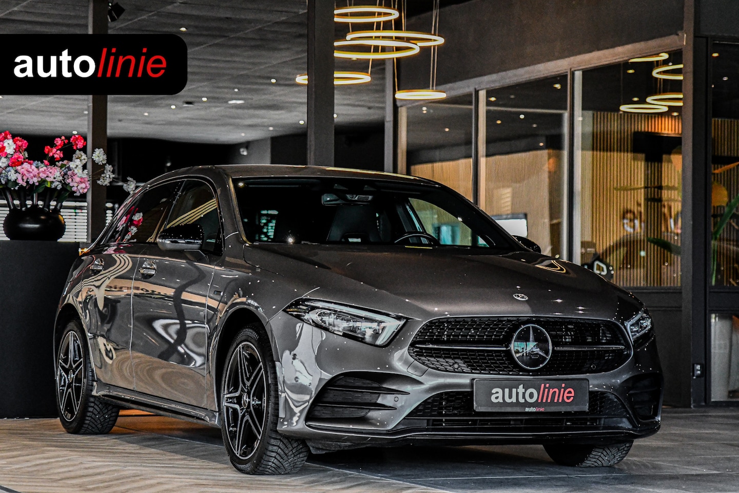 Mercedes-Benz A-klasse - 250 e AMG Edition, Night, Burmester, ACC, Trekhaak, Dodeh, Sfeer, Camera! - AutoWereld.nl