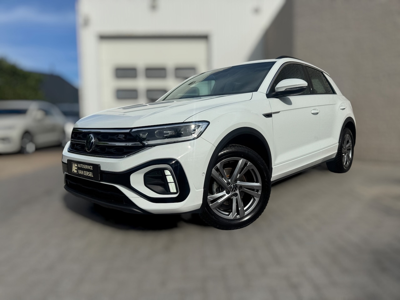 Volkswagen T-Roc - 1.0 TSI R-Line IQ-light / Carplay / ACC / PDC / Stoelverwarming / Digitiale cockpit / Zwar - AutoWereld.nl