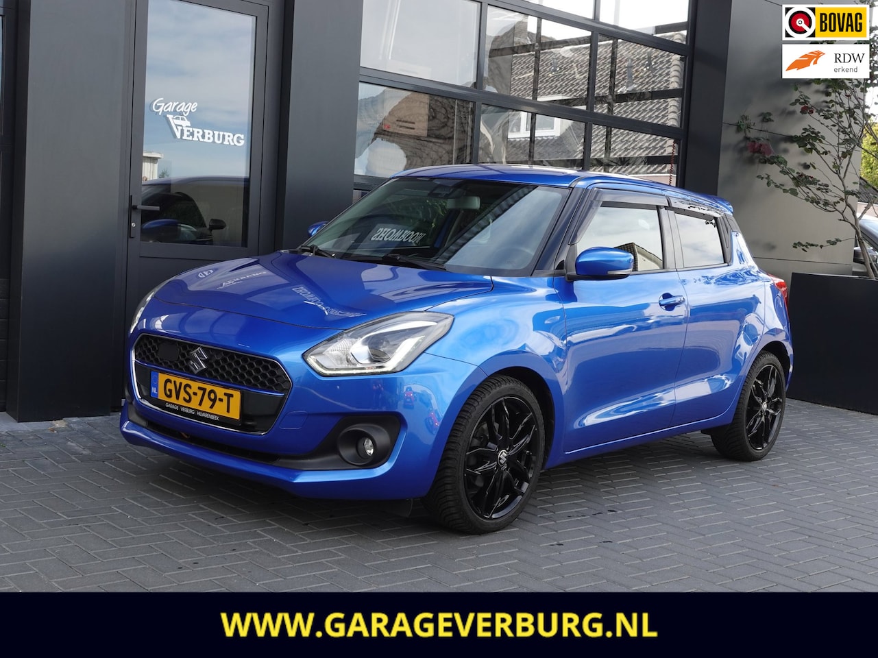 Suzuki Swift - 1.0 Style Smart Hybrid (Navi/Carplay,Camera,Keyless,Stoelverwarming,AdaptiveCruise) - AutoWereld.nl