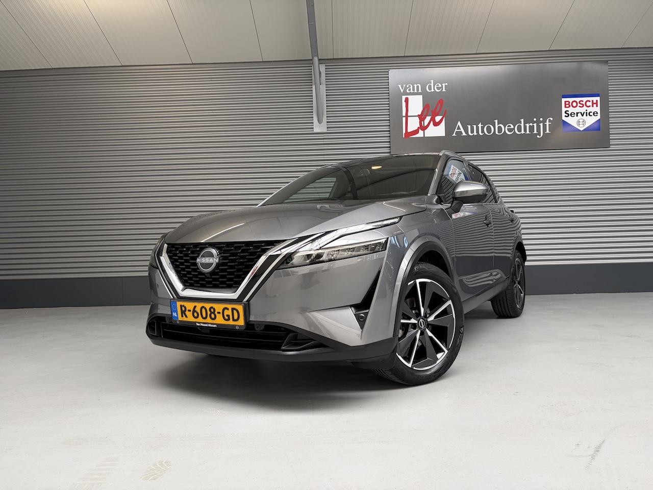 Nissan Qashqai - 1.3 MHEV TEKNA/PANORAMA/HUD/360 CAM/EL A KLEP/TREKHAAK/ENZ - AutoWereld.nl