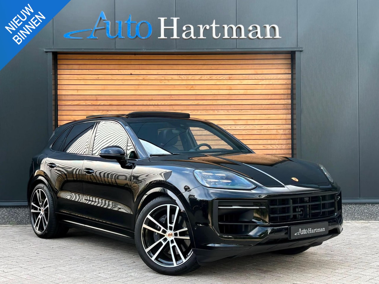 Porsche Cayenne - 3.0 E-Hybrid Black Edition SPORT-CHRONO|PANO|HEAD-UP|BOSE|SOFTCLOSE - AutoWereld.nl