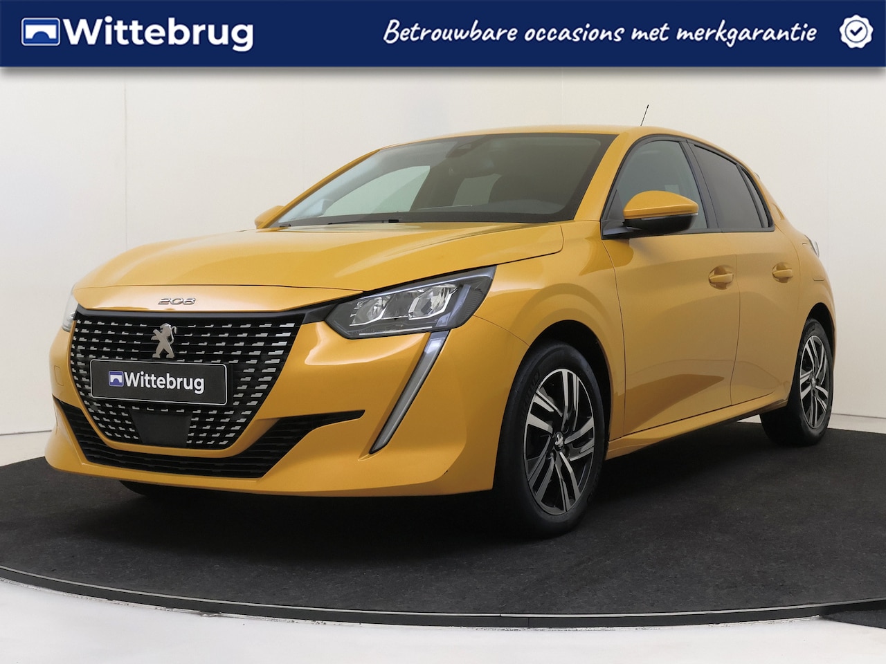 Peugeot 208 - 1.2 PureTech 100PK Allure Pack Camera | Apple Carplay | Parkeerhulp | Navigatie | Keyless - AutoWereld.nl