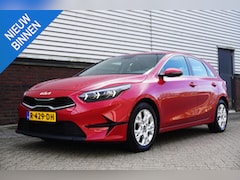 Kia Cee'd - Ceed 1.0 T-GDi DynamicLine/120PK/All-Seasonbanden/ 1e Eigenaar