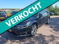 Volkswagen Passat Variant - 1.4 TSI GTE Connected Series Plus
